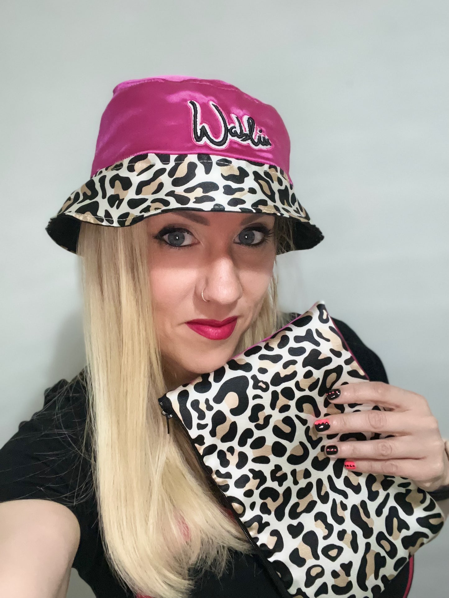 Cappello alla pescatora Leopard and Fucsia