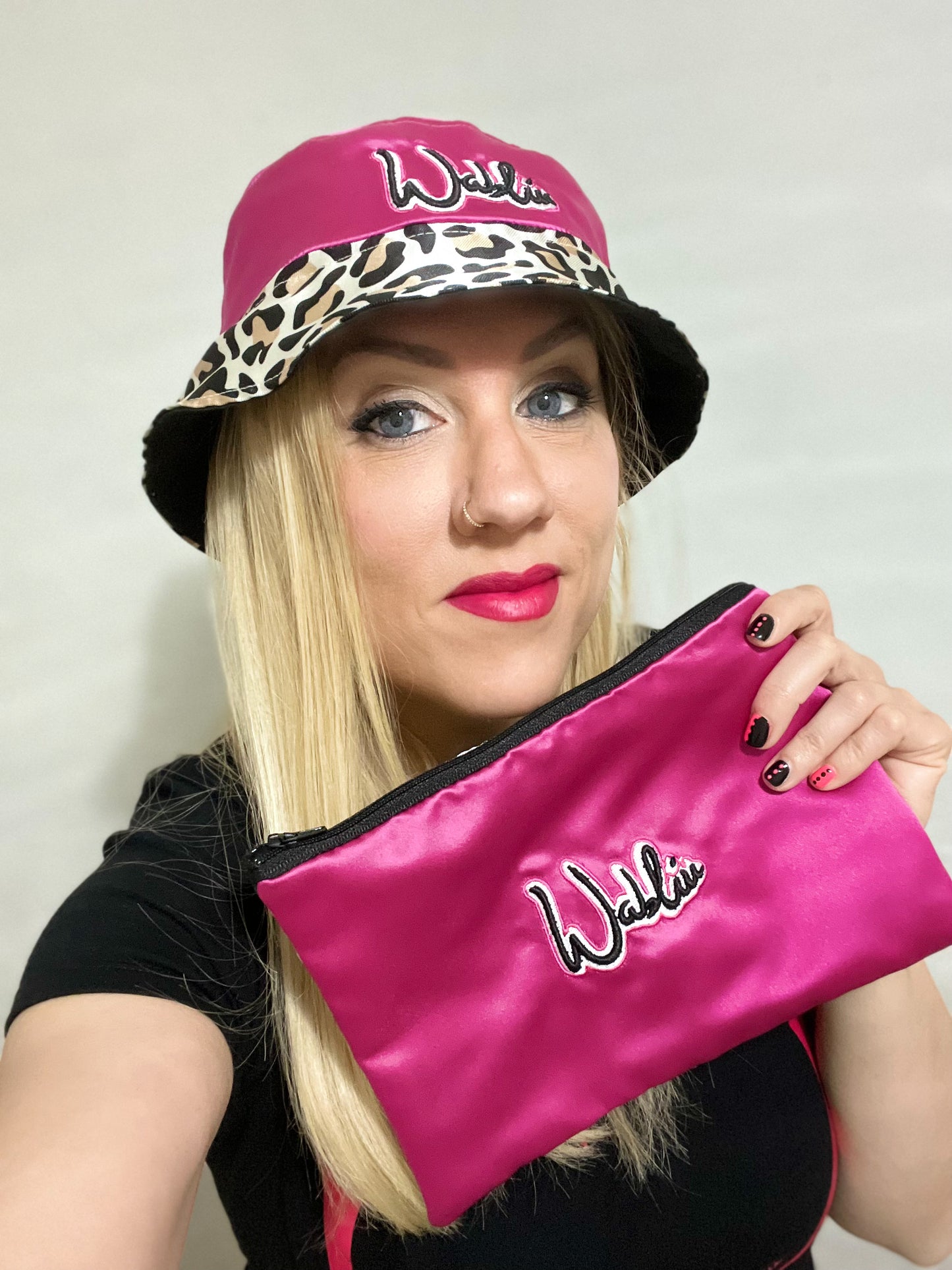 Pochette Maculato e Fucsia – Made in Italy con Passante