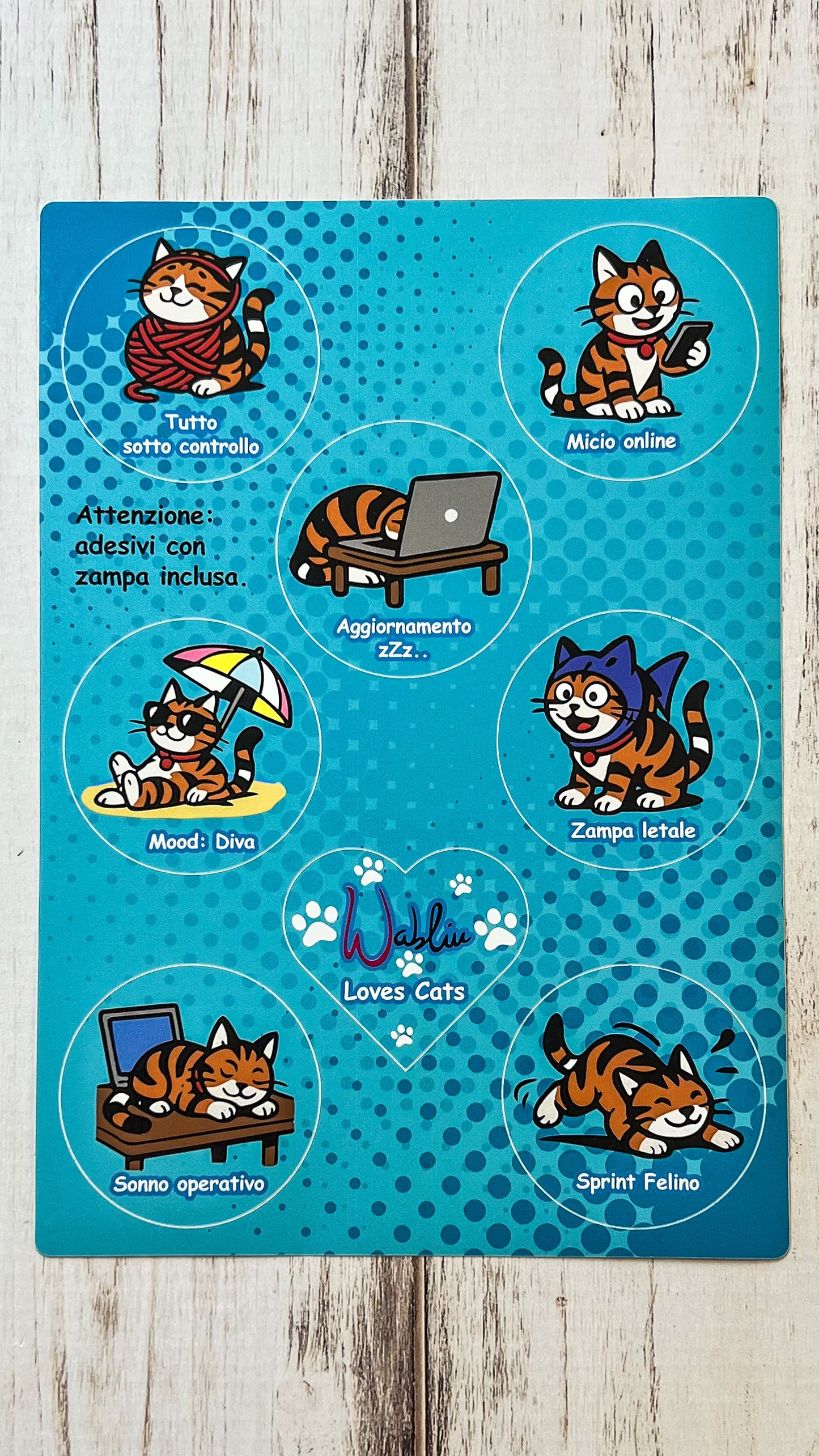 “Rosetta Stickers – Set adesivi A5 (7 gatti adorabili + 1 di Wabliu loves cats)”