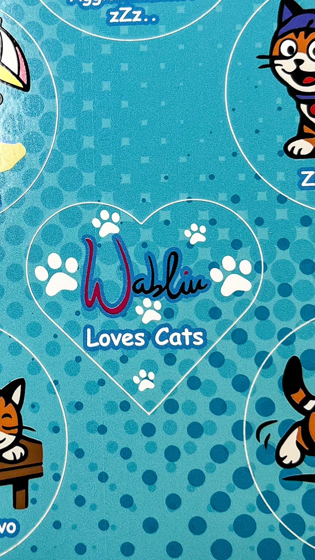 “Rosetta Stickers – Set adesivi A5 (7 gatti adorabili + 1 di Wabliu loves cats)”